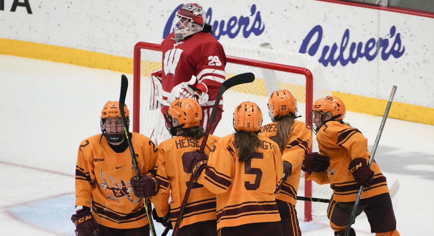 Momentum disappears in a flash as No. 1 Wisconsin's unbeaten streak ends against Minnesota